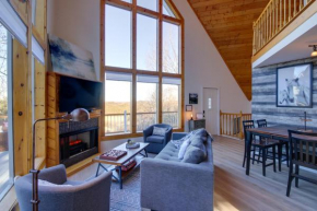 Smoky Mountains Cabin with Lake Access and Game Room!